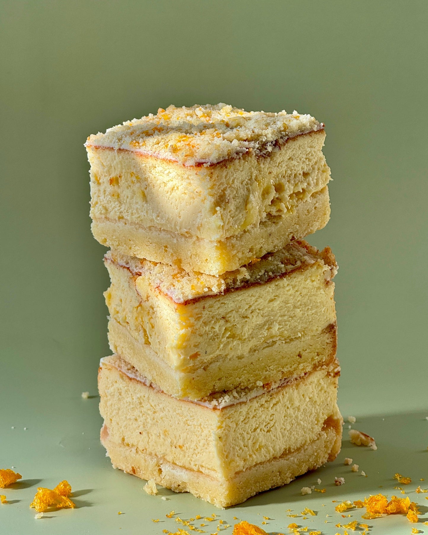 Lemon Crumble Cheesecake