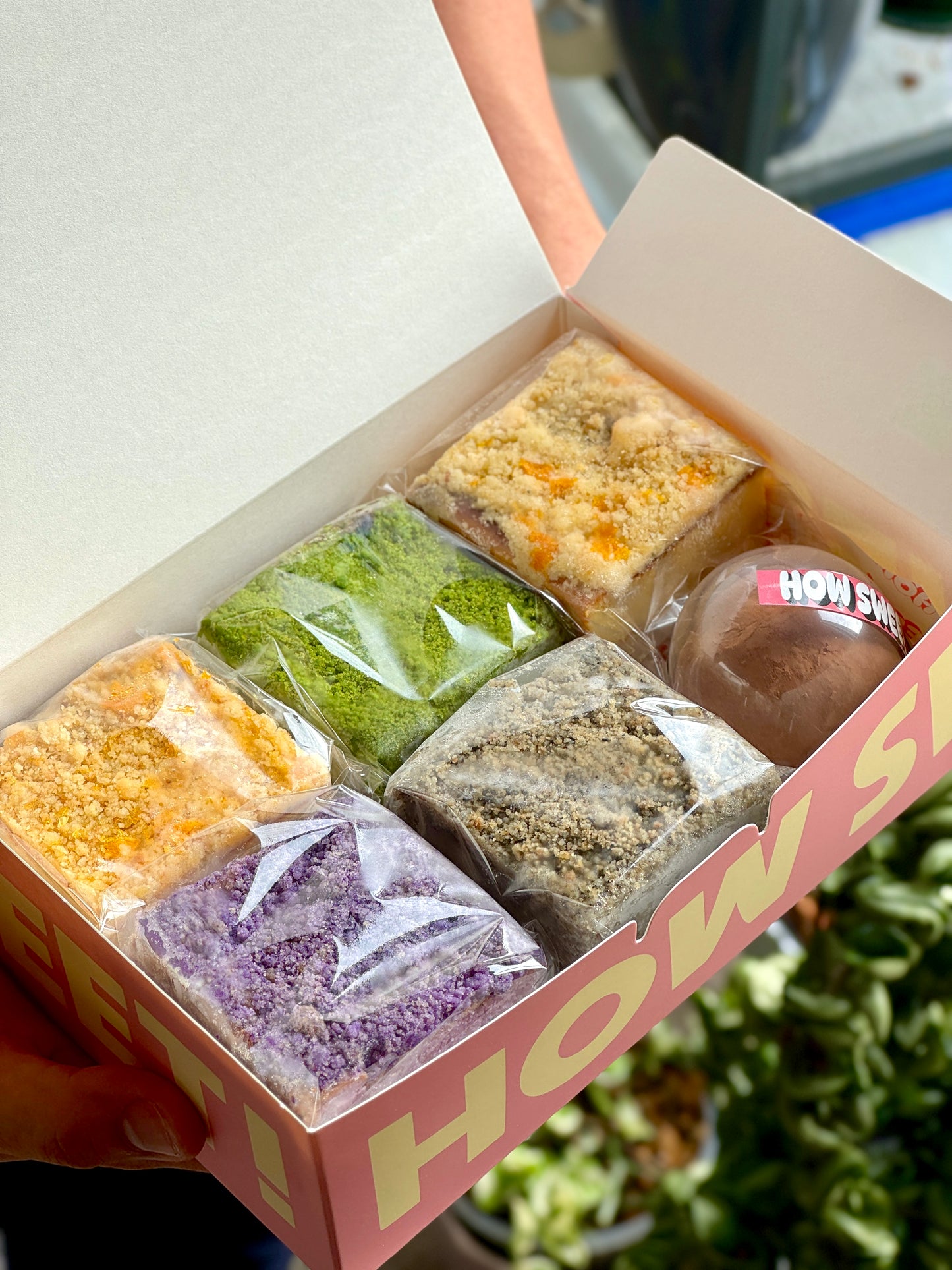 Signature Gift 6 Pack | Free Local Delivery Only